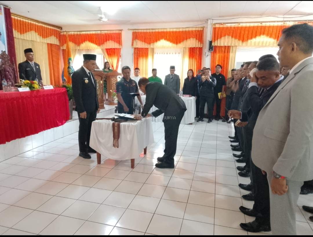 Lantik 28 Kepala Dinas, Bupati Flotim, Anton Doni, 